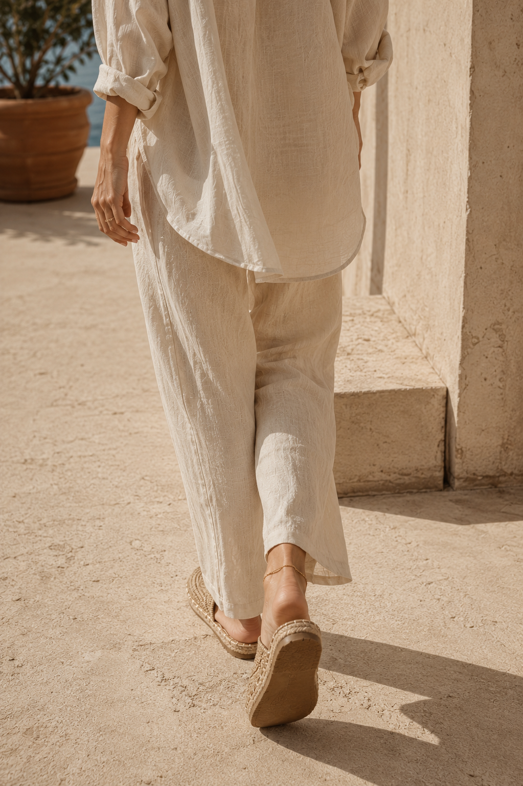 Voyaa – Riviera Woven Slides